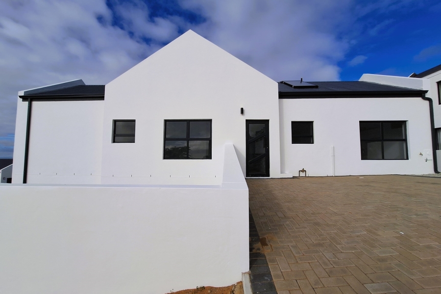 4 Bedroom Property for Sale in Da Gama Bay Western Cape